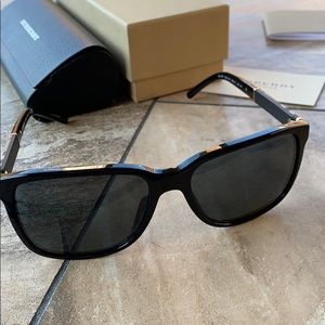 Burberry BE4181 men’s sunglasses